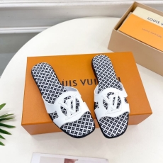 Louis Vuitton Slippers